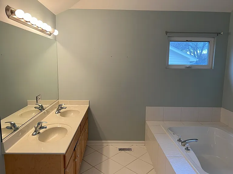 2034 Bunker Cir — Photo 56