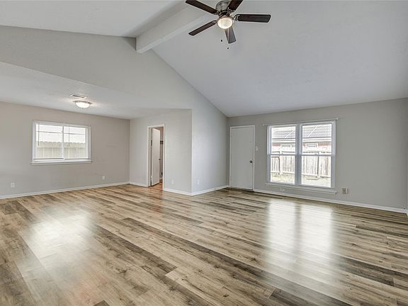 4th image of 6626 Sandswept Ln