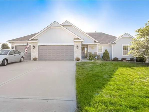 13295 Ridgeview Dr, Platte City, MO 64079