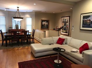 102 College Ave, Somerville, MA 02144