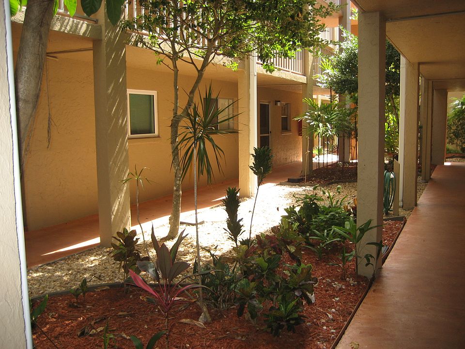 1st image of 1310 Glen Oaks Dr E Unit 195E