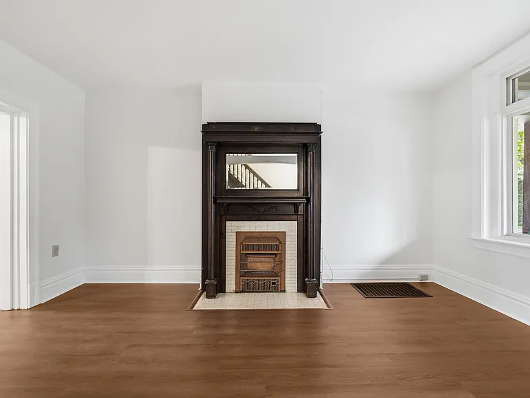 3466 Perrysville Ave — Photo 5