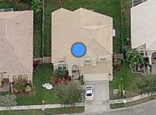 13342 NW 11th St, Pembroke Pines, FL 33028