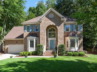 214 Lewey Brook Dr, Cary, NC 27519