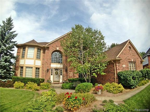 2nd image of 3075 Chinaberry Ct