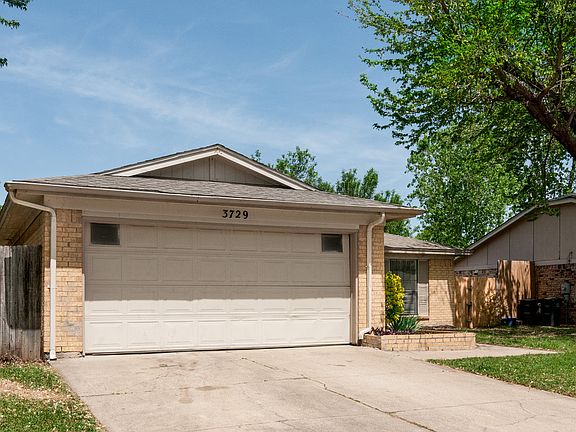 2nd image of 3729 Longstraw Dr