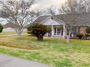 406 E Spillman St, Gonzales, LA 70737