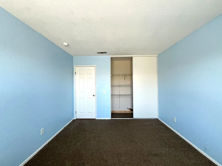 19059 Weathervane Pl — Photo 33