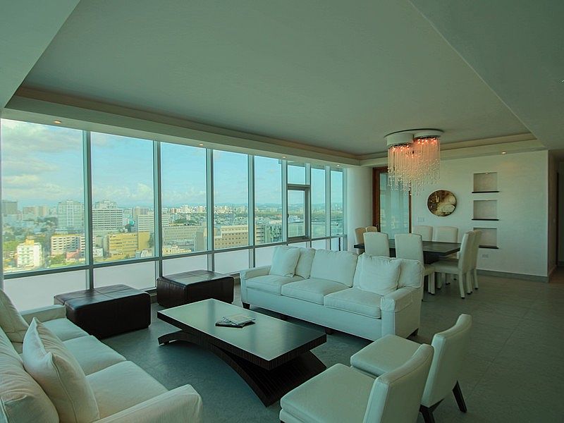 2nd image of 555 Calle Monserrate #Apt 1702