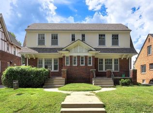 860 S 52nd St, Omaha, NE 68106