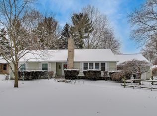 204 Finch Trl, Trail Creek, IN 46360