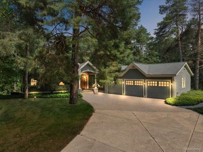 801 Seven Oaks Ln, Oxford, MI, 48371