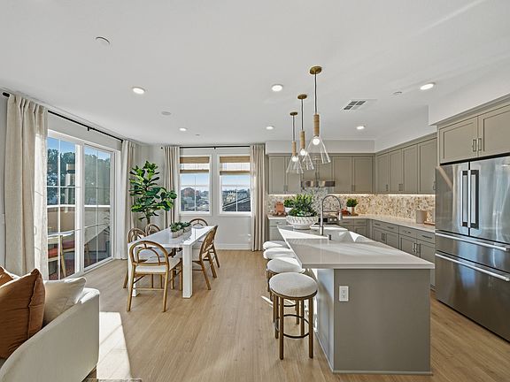 Alicante at Arroyo Crossings by Trumark Homes I Livermore, CA I Residence 2 Model I Kitchen and Dini