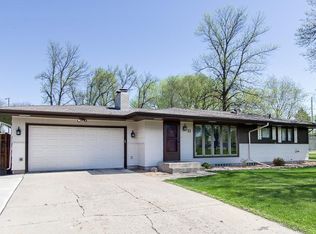 11 65 1/2 Way NE, Fridley, MN 55432