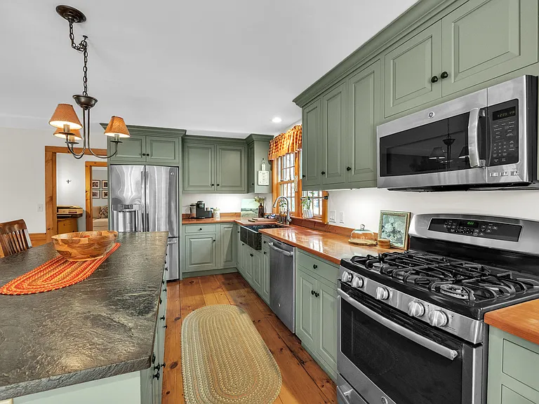 73 Champeaux Rd — Photo 8