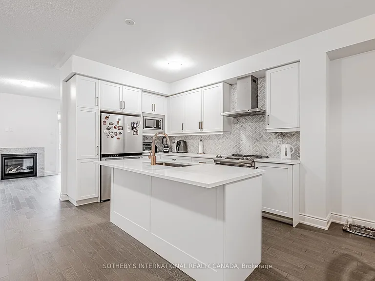 36 Quinton Rdg #UPPER — Photo 9