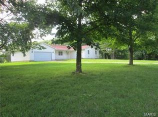 317 County Road 2060, Lake Spring, MO 65532