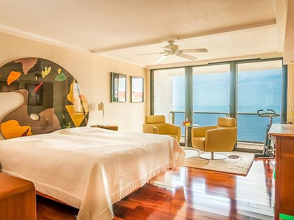 5th image of 450 S Gulfview Blvd APT 1802