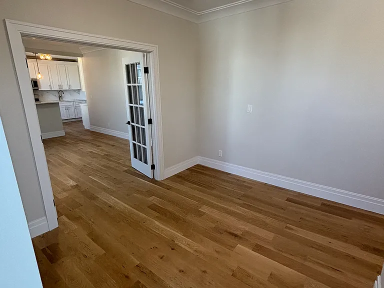 100 Deer Park Ave #3 — Photo 14