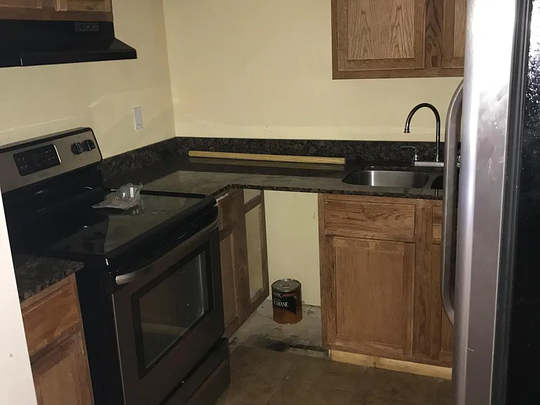 431 Carrie Dr #11 — Photo 3