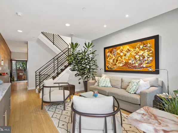 3011 Baltz St, Philadelphia, PA 19121