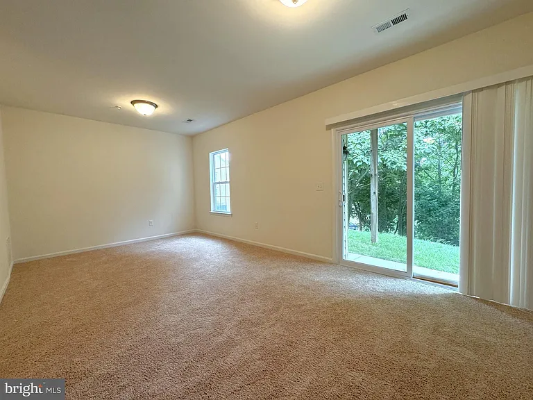 3639 Glouster Dr — Photo 28