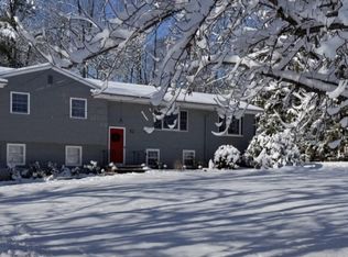 52 Valley View Rd, Warren, NJ 07059