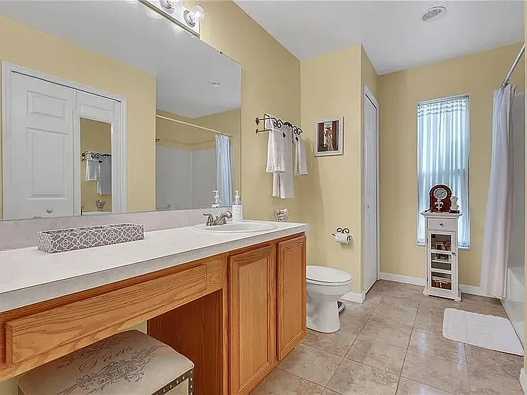 4215 Red Bird Ave #1 — Photo 13