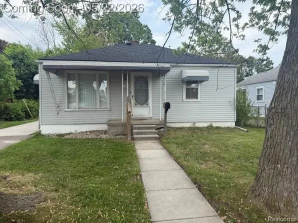 970 Champaign Rd, Lincoln Park, MI 48146