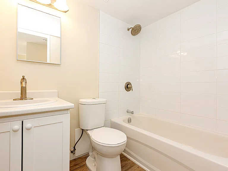 295 Lakeshore Dr — Photo 14