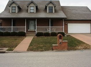 2219 Sweetbriar Ave, Quincy, IL 62305