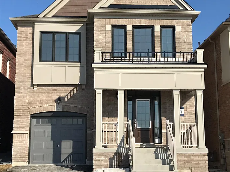 9 Grinnel Rd — Photo 1