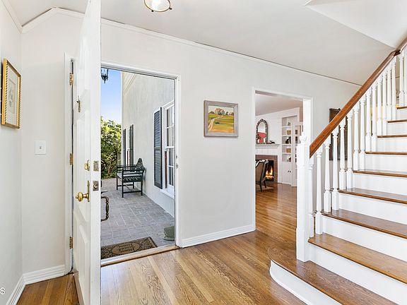 4th image of 2166 Las Lunas St