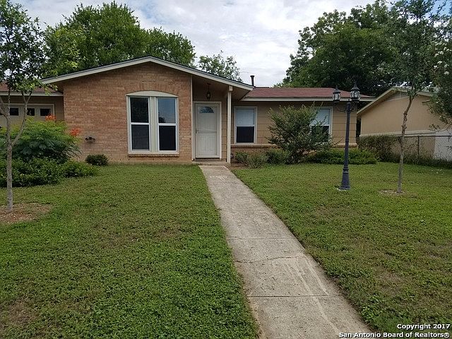 1st image of 7035 Centergrove Dr