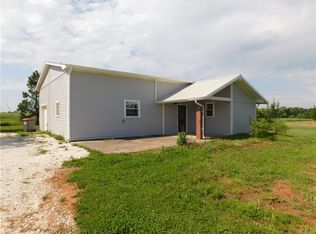 10307 S Jackson Hwy, Lincoln, AR 72744