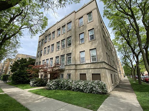 5th image of 2650 W Rosemont Ave #1