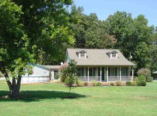 2300 Symsonia Hwy, Benton, KY 42025