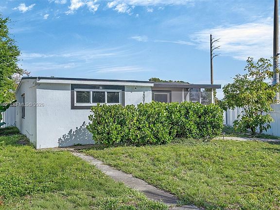 3rd image of 2001 Rutland St