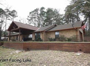1438 Greenbriar Trl, Holly Lake Ranch, TX 75765