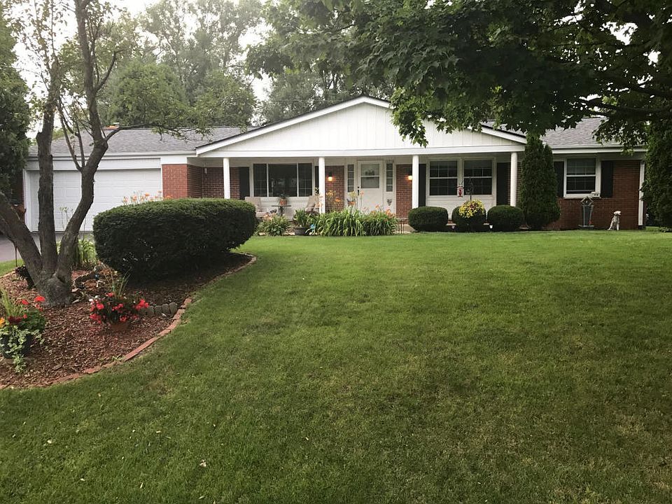 1st image of 14310 W Honey Ln