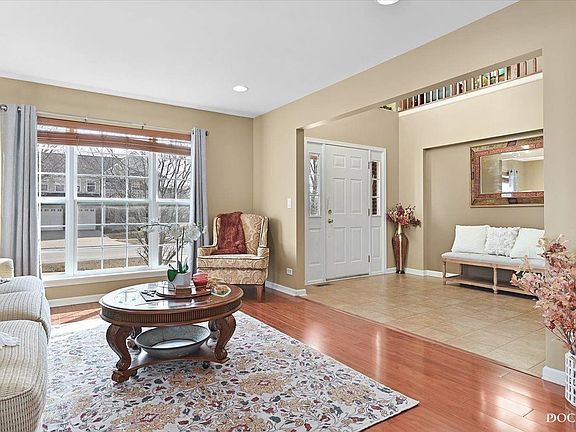2nd image of 615 Northgate Ln
