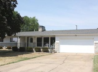 755 W Westview St, Springfield, MO 65807