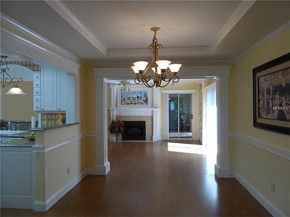 4th image of 1501 Oakadia Dr E