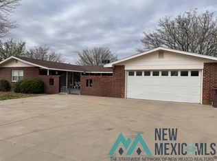 6517 S Thomason Rd, Carlsbad, NM 88220
