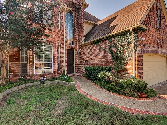 2nd image of 6918 Clear Springs Cir