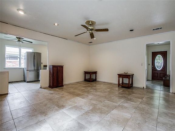 4th image of 1212 Northridge Dr