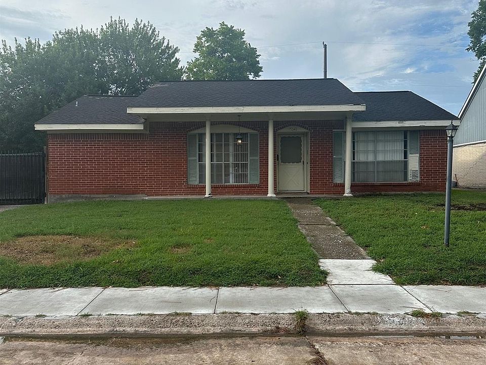 1st image of 15342 Willowwind Cir
