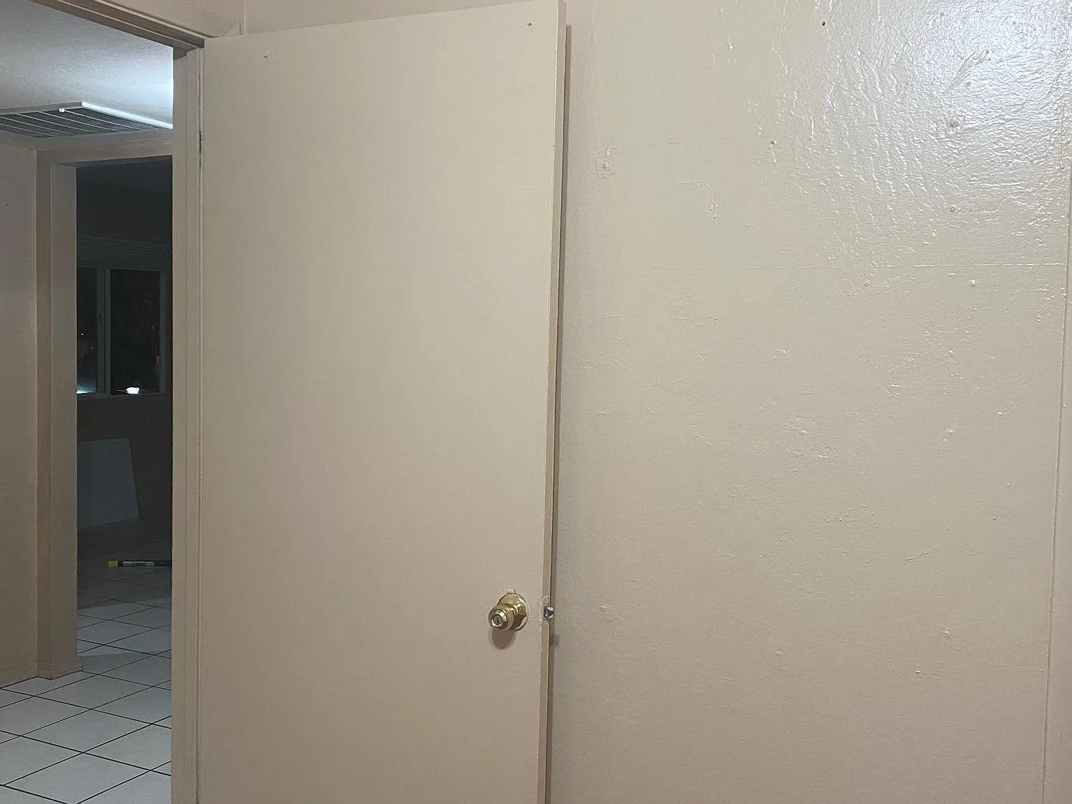 2 bed, 1537 sqft, $2,100 — Photo 2