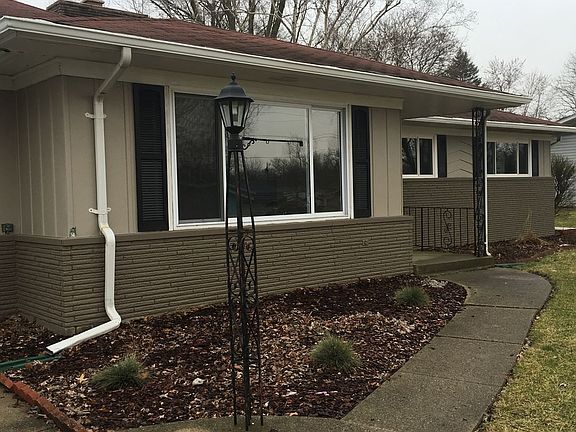 4th image of 5120 Derome Dr