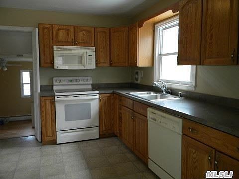 2nd image of 64 Van Bomel Blvd